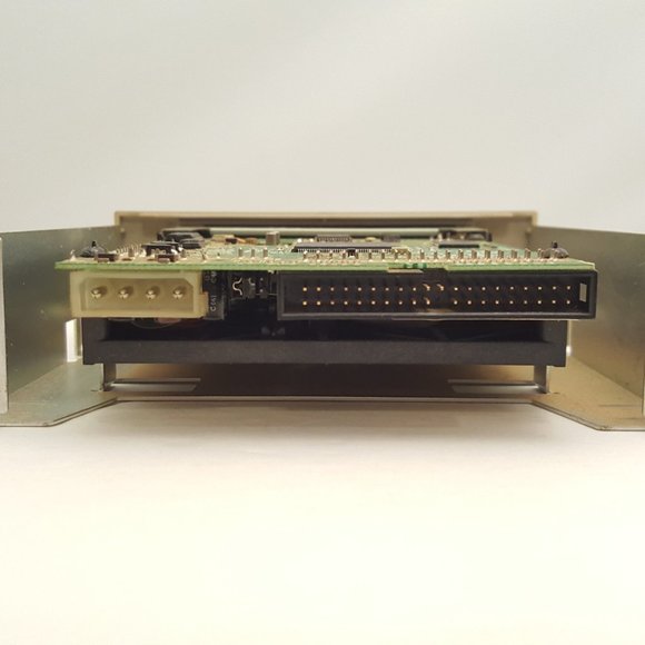 AIWA Bolt Data Streamer Internal IDE Tape Drive TD-AS10 TD-A10 NON-WORKING - Picture 5 of 8